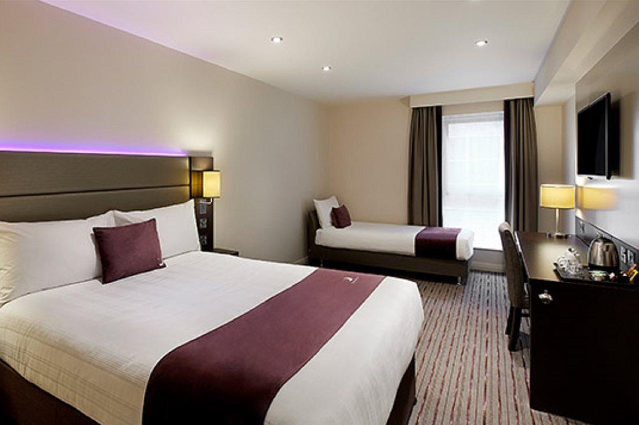 Premier Inn Glasgow มิลกาย ภายนอก รูปภาพ